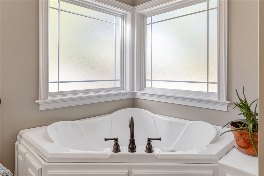 1609 Belle Shoals Road Pickens, SC 29671 - Photo 15 of 34 Beautiful jetted garden tub