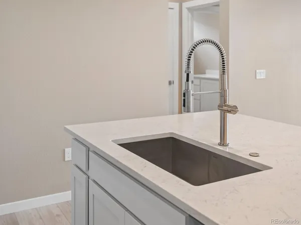 a close view of sink and tap