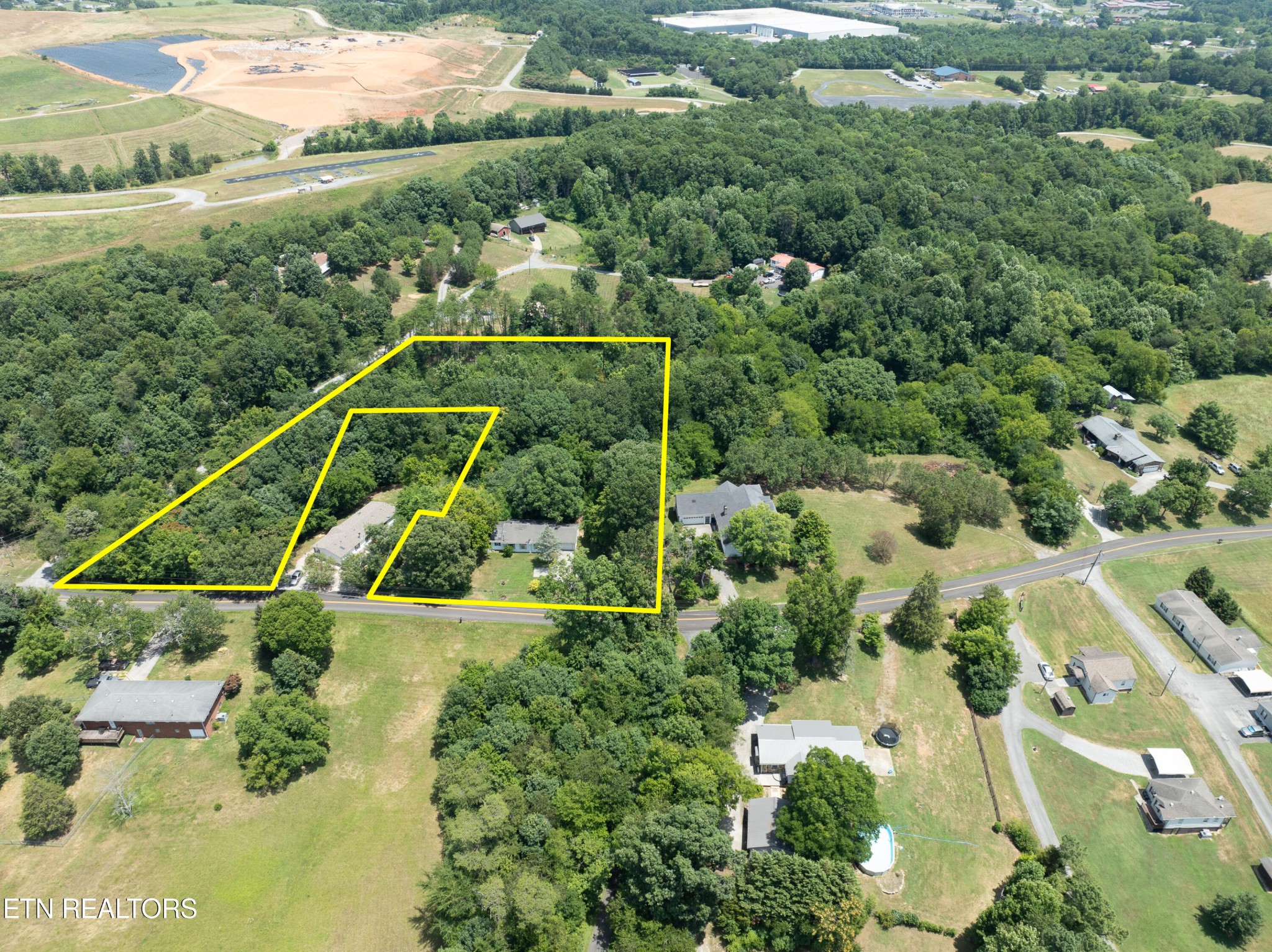 1218 Ratledge Road Friendsville, TN 37737 - Photo 3 of 28 Gallery Image 3