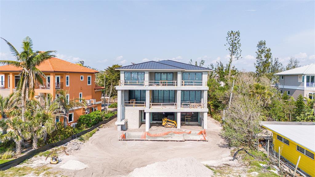 7324 Point Of Rocks Road Sarasota, FL 34242 - Photo 12 of 29