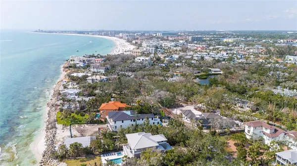 $16,000,000 | 7324 Point Of Rocks Road, Sarasota, FL 34242