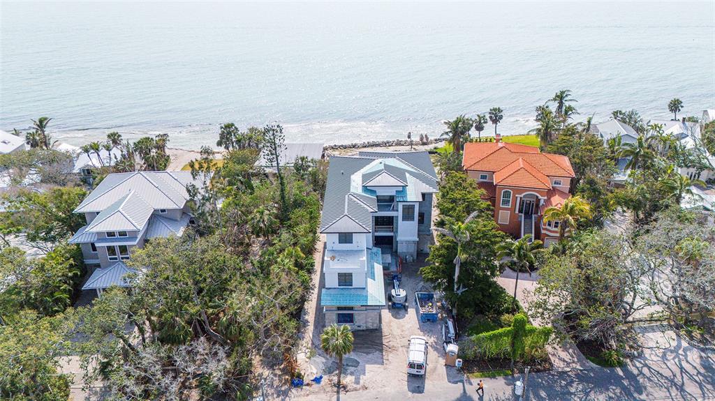 7324 Point Of Rocks Road Sarasota, FL 34242 - Photo 9 of 29