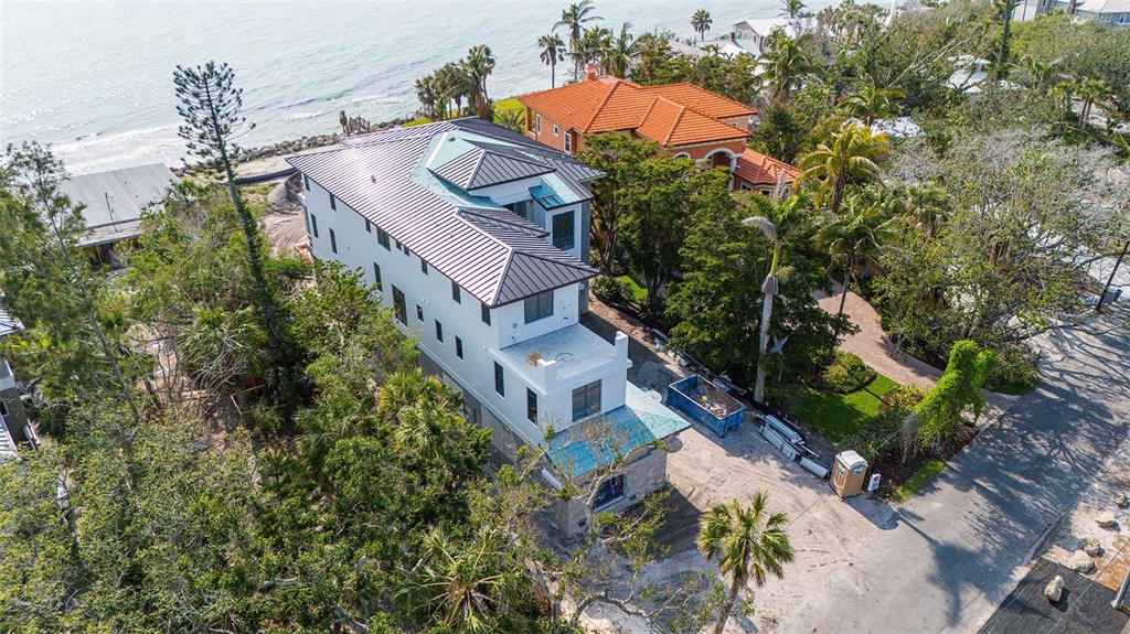 7324 Point Of Rocks Road Sarasota, FL 34242 - Photo 10 of 29