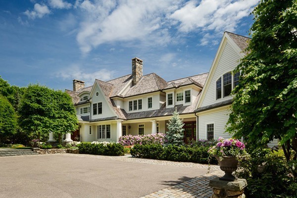 192 Claybrook Road Dover, MA 02030 - Photo 2 of 27