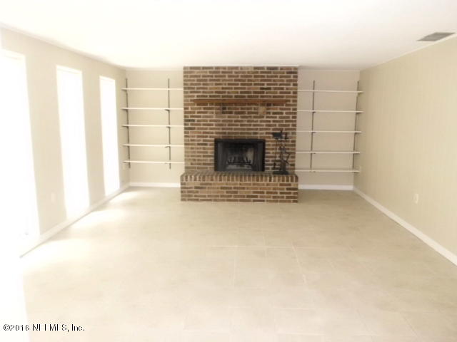 8720 Mathonia Avenue Jacksonville, FL 32211 - Photo 3 of 19 family room
