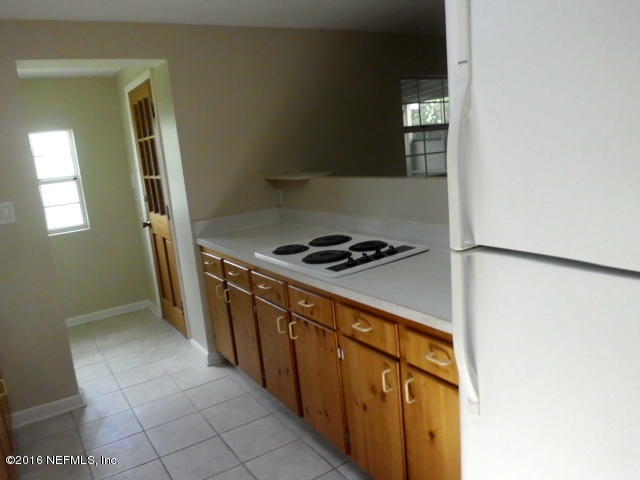8720 Mathonia Avenue Jacksonville, FL 32211 - Photo 4 of 19 kitchen (2)