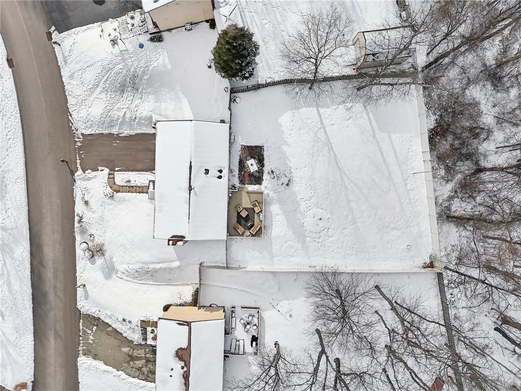 306 Ritter Road South Sewickley, PA 15143 - Photo 42 of 44 Fenced in yard