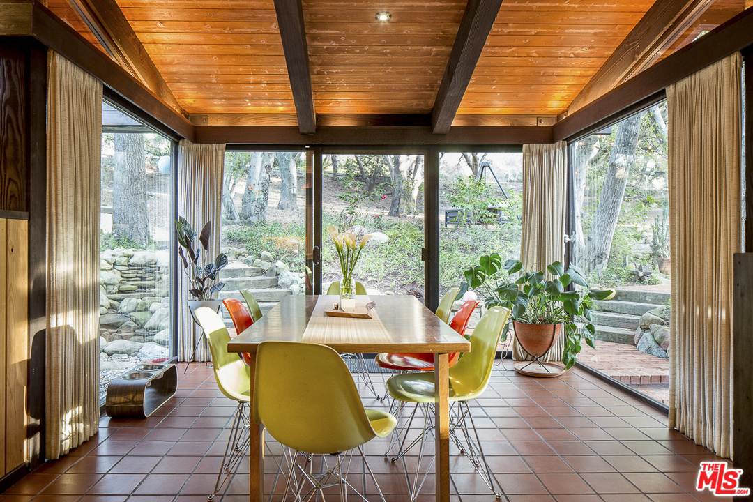 481 Cold Canyon Road Calabasas, CA 91302 - Photo 16 of 48