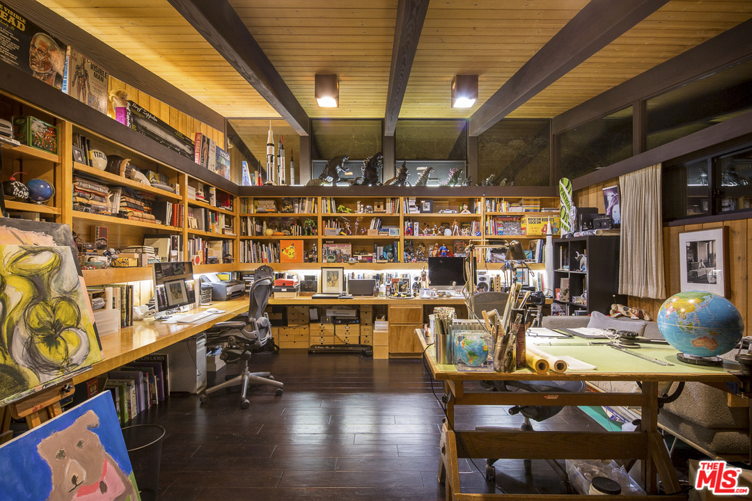 481 Cold Canyon Road Calabasas, CA 91302 - Photo 20 of 48