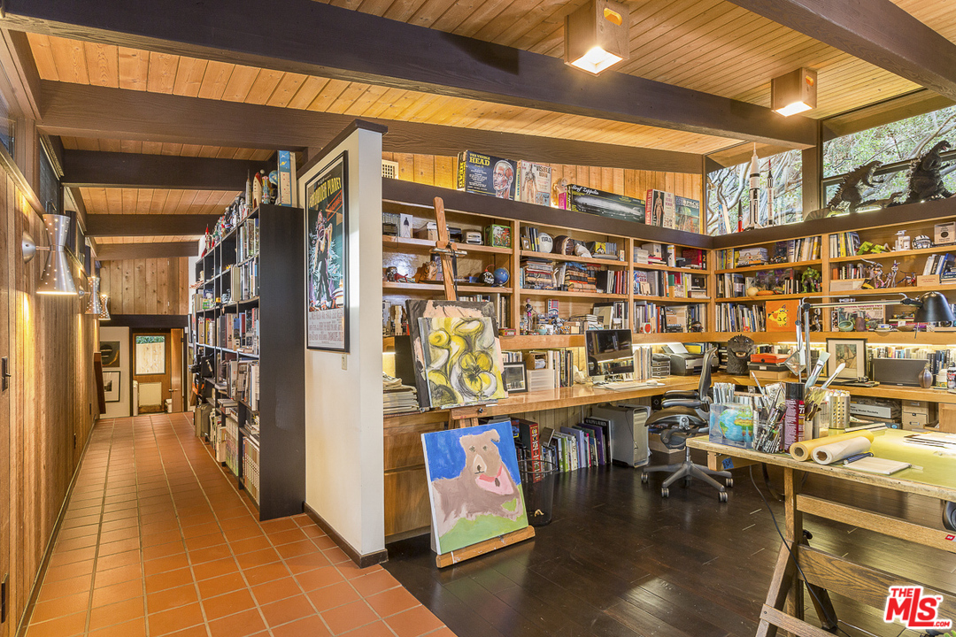 481 Cold Canyon Road Calabasas, CA 91302 - Photo 22 of 48