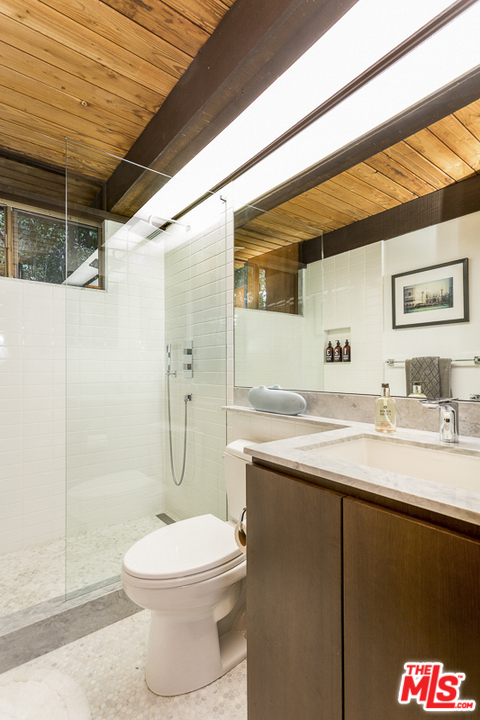 481 Cold Canyon Road Calabasas, CA 91302 - Photo 26 of 48