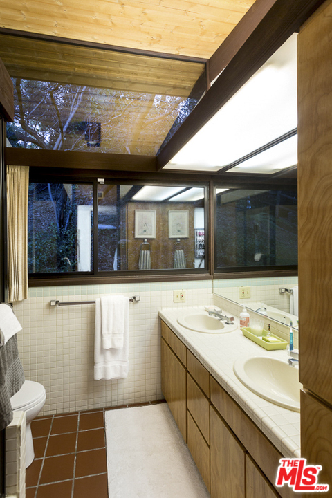 481 Cold Canyon Road Calabasas, CA 91302 - Photo 33 of 48