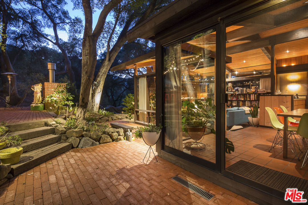 481 Cold Canyon Road Calabasas, CA 91302 - Photo 42 of 48