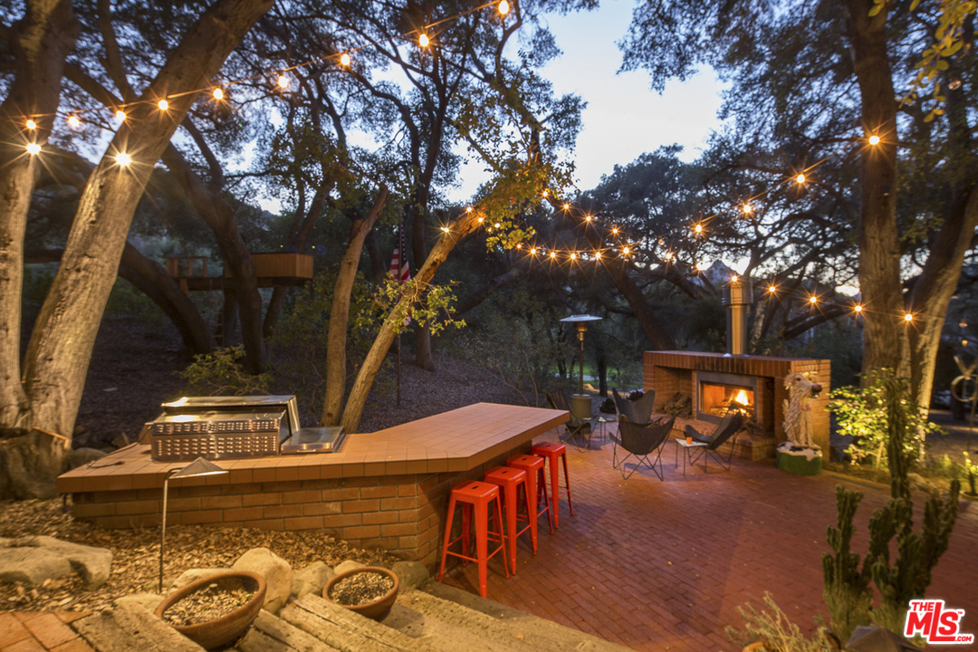 481 Cold Canyon Road Calabasas, CA 91302 - Photo 43 of 48