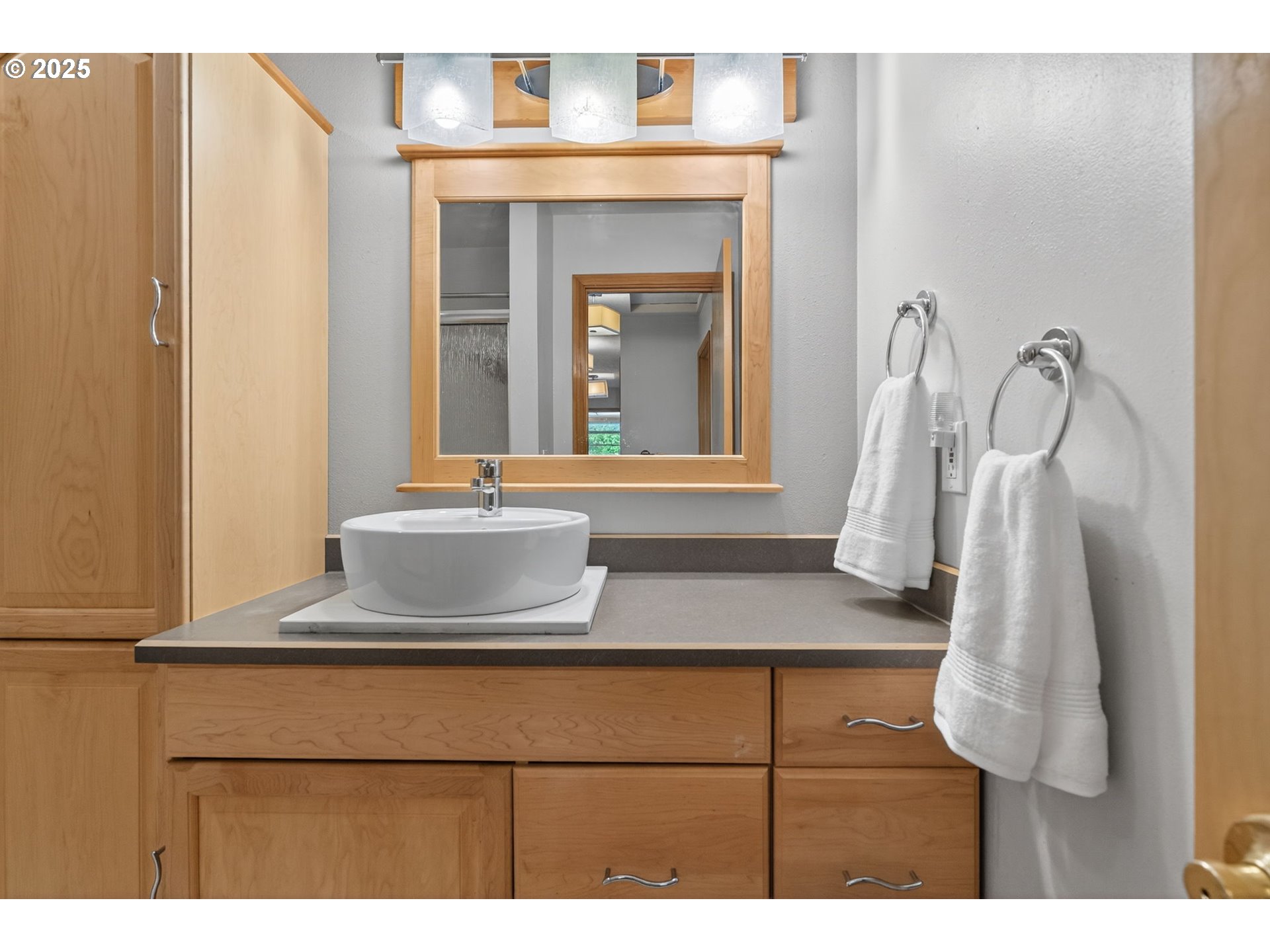 3327 Hillcrest Way Forest Grove, OR 97116 - Photo 18 of 42