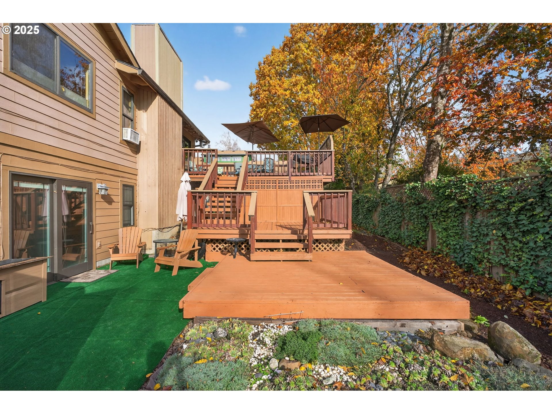 3327 Hillcrest Way Forest Grove, OR 97116 - Photo 32 of 42