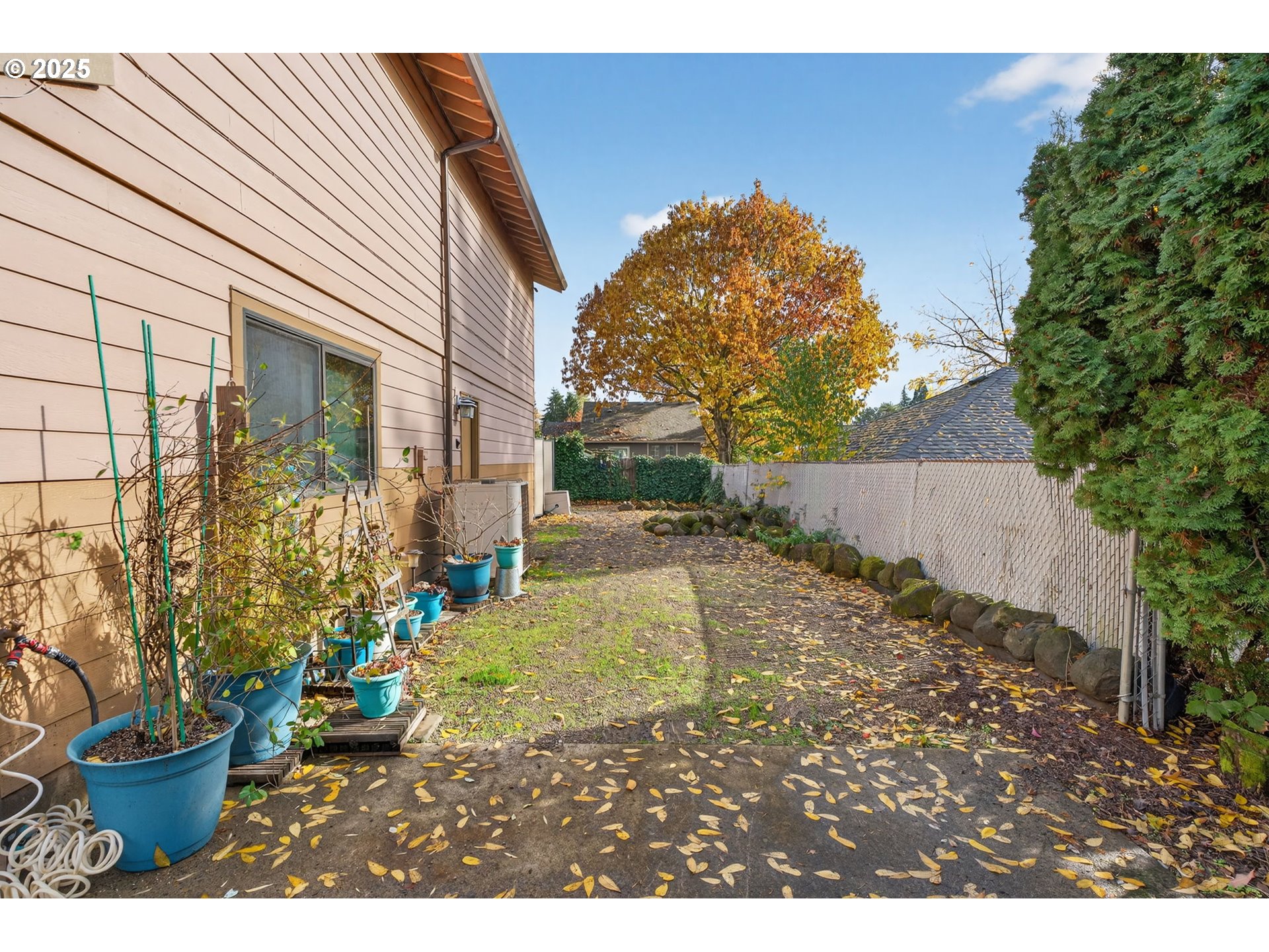 3327 Hillcrest Way Forest Grove, OR 97116 - Photo 36 of 42