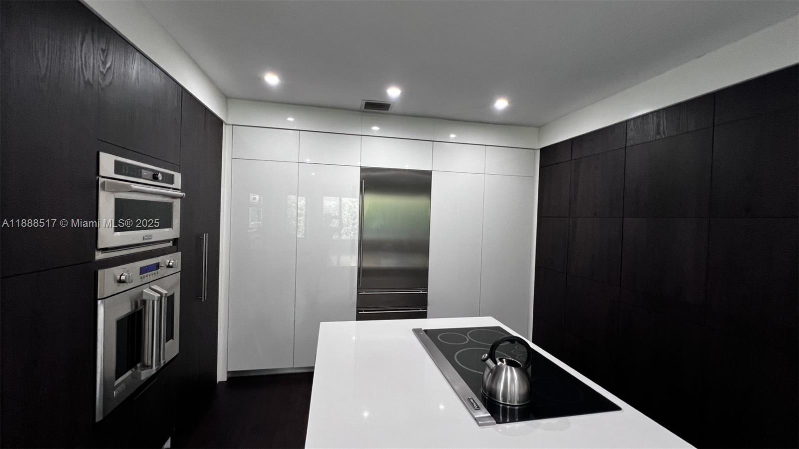 7567 Southwest 189th Street Cutler Bay, FL 33157 - Photo 15 of 54