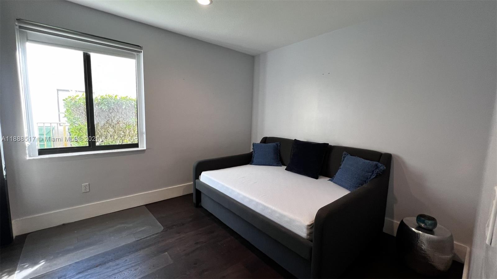 7567 Southwest 189th Street Cutler Bay, FL 33157 - Photo 19 of 54