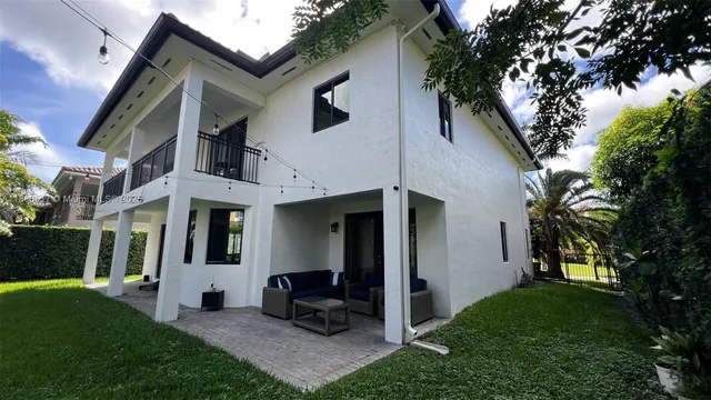 $5,750 | 7567 Southwest 189th Street, Cutler Bay, FL 33157