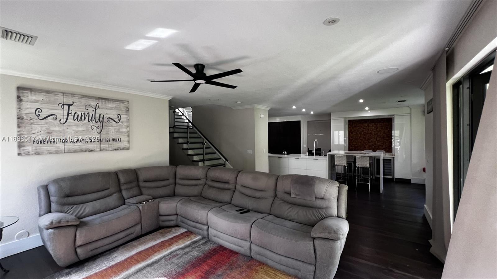 7567 Southwest 189th Street Cutler Bay, FL 33157 - Photo 10 of 54