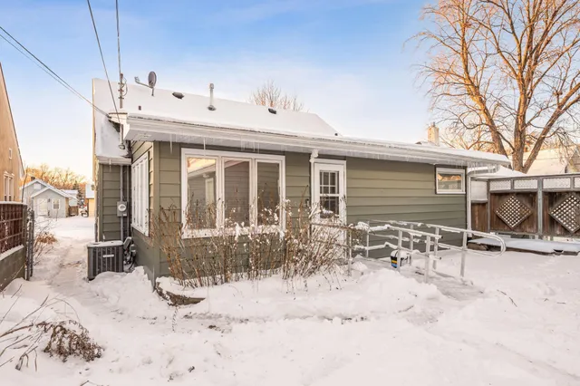 $400,000 | 5409 44th Avenue South, Minneapolis, MN 55417