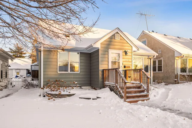 $400,000 | 5409 44th Avenue South, Minneapolis, MN 55417