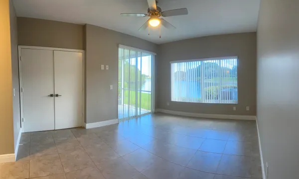 $4,250 | 10458 Lake Vista Circle, Boca Raton, FL 33498