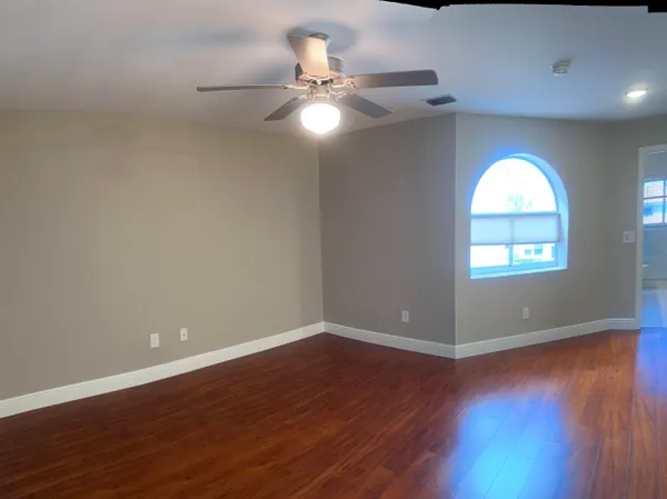 $4,250 | 10458 Lake Vista Circle, Boca Raton, FL 33498