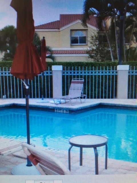 10458 Lake Vista Circle Boca Raton, FL 33498 - Photo 29 of 29 pool