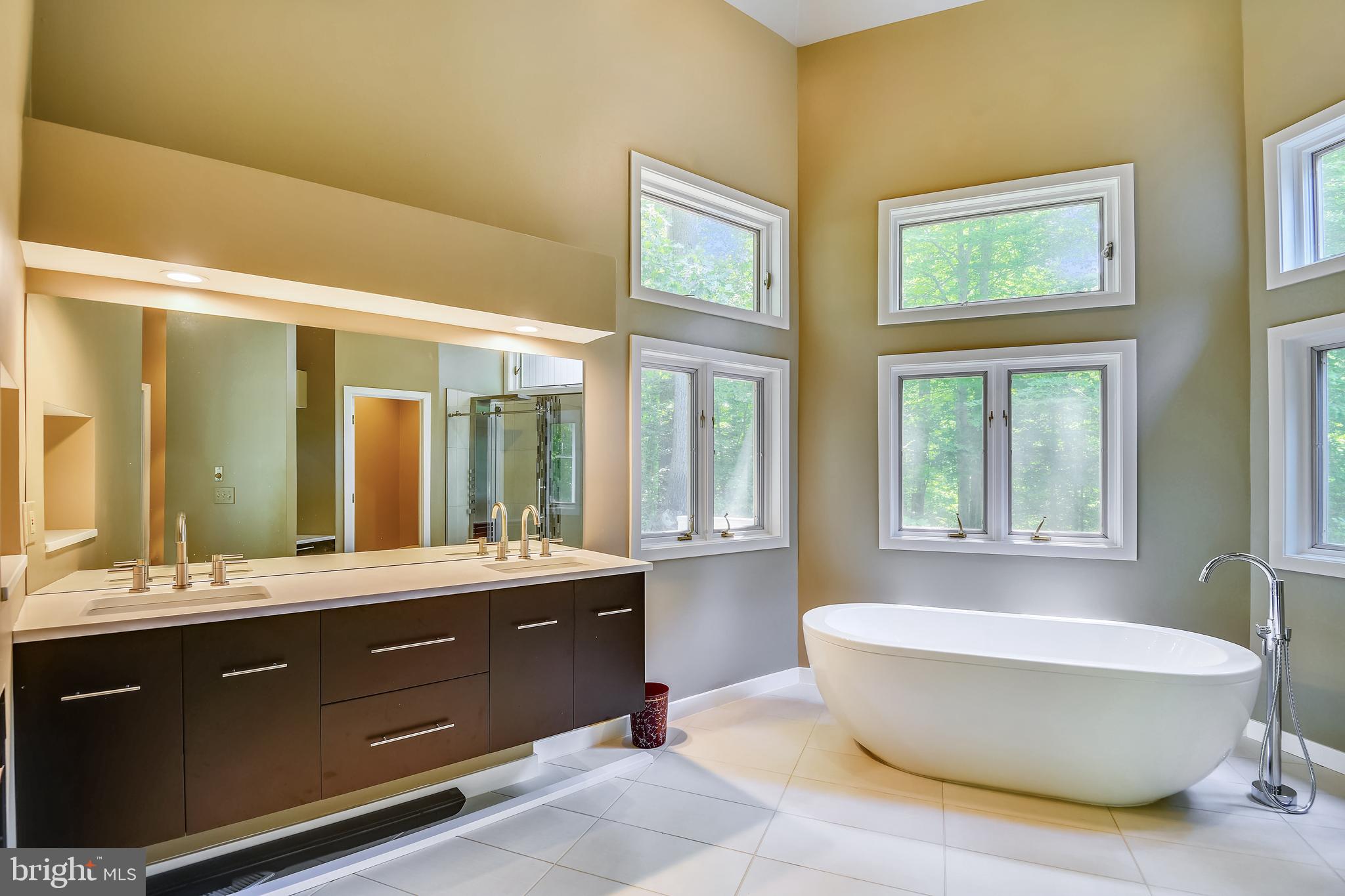 1623 Wyatts Ridge Road Crownsville, MD 21032 - Photo 21 of 45 MASTER SUPER BATH