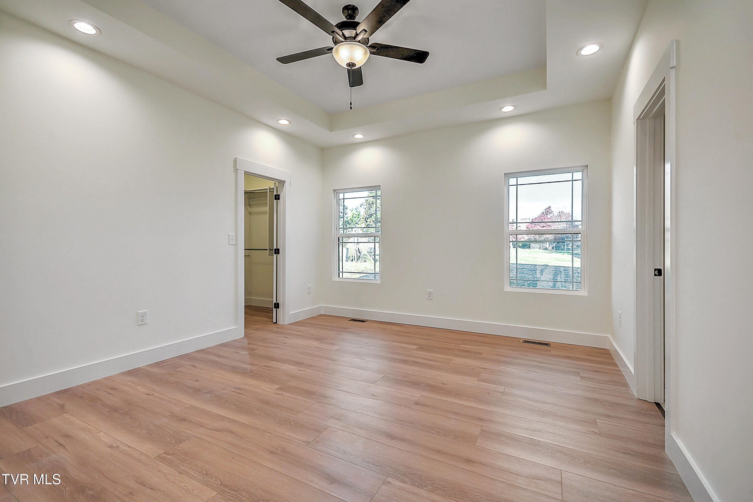 437 Kilkenny Road Kingsport, TN 37664 - Photo 20 of 57 437 Kilkenny GUnit_-24