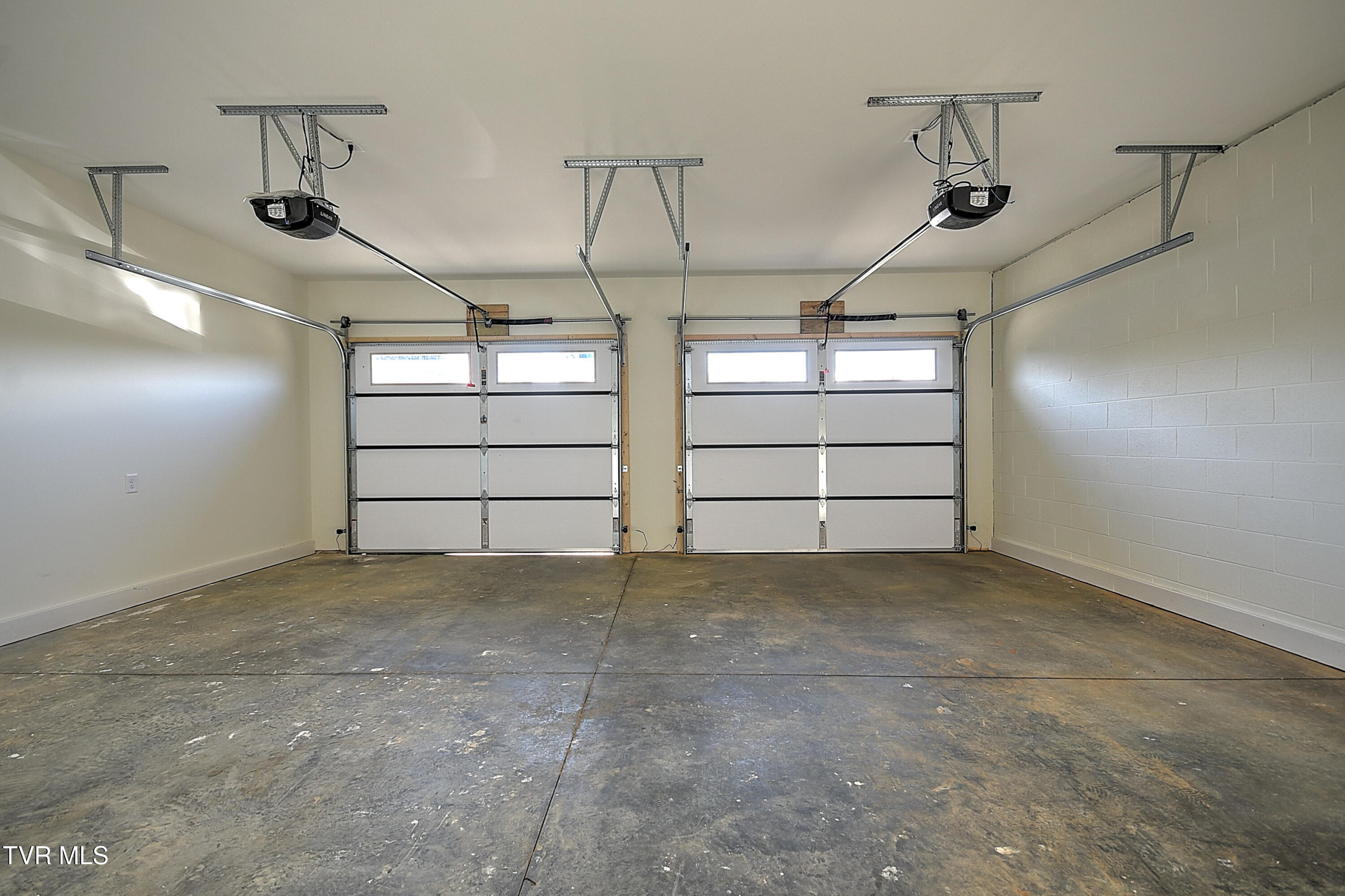 437 Kilkenny Road Kingsport, TN 37664 - Photo 44 of 57 437 Kilkenny GUnit_-46
