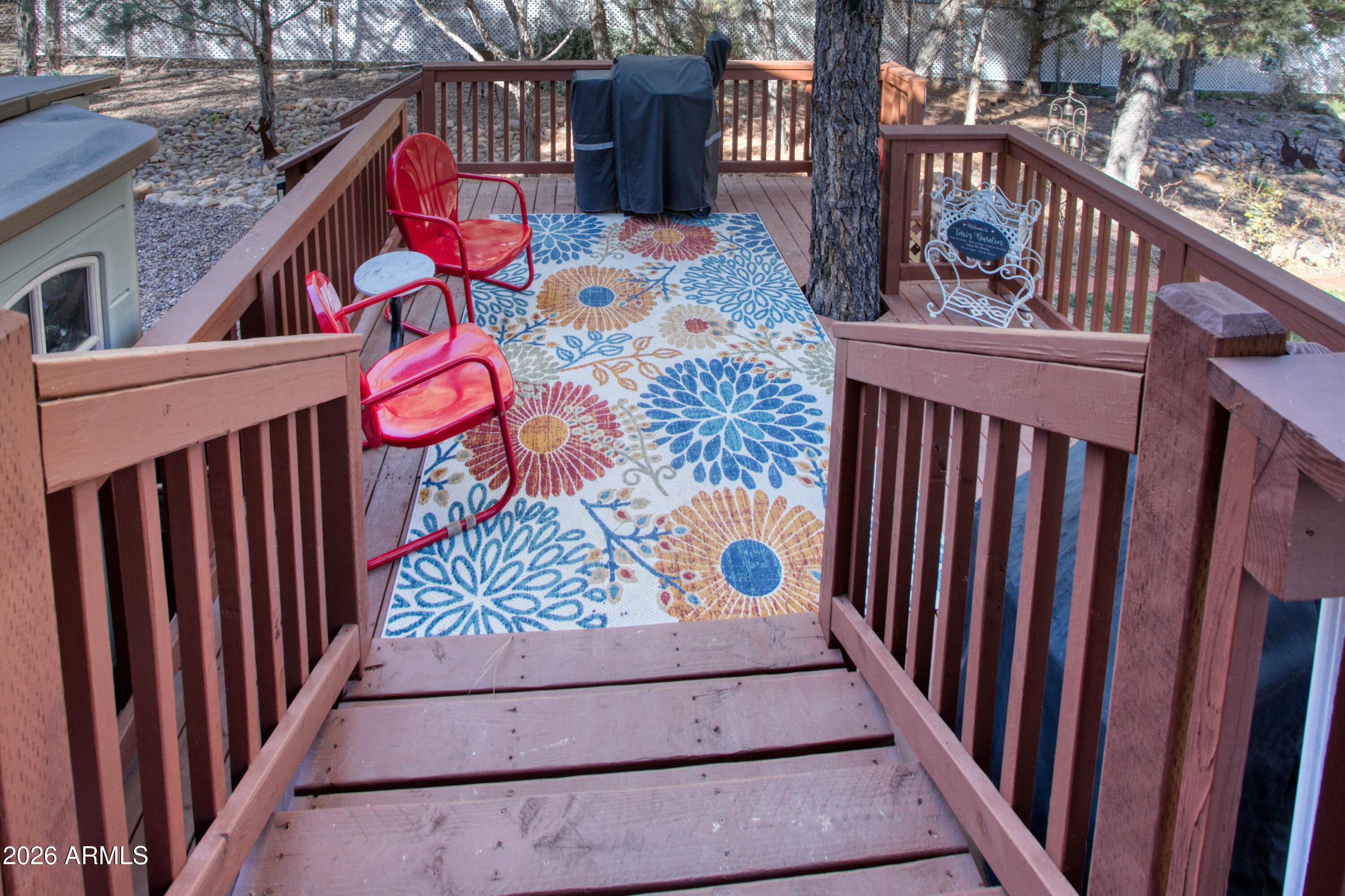 925 Wild Horse Road Show Low, AZ 85901 - Photo 23 of 40 a balcony view with an outdoor space