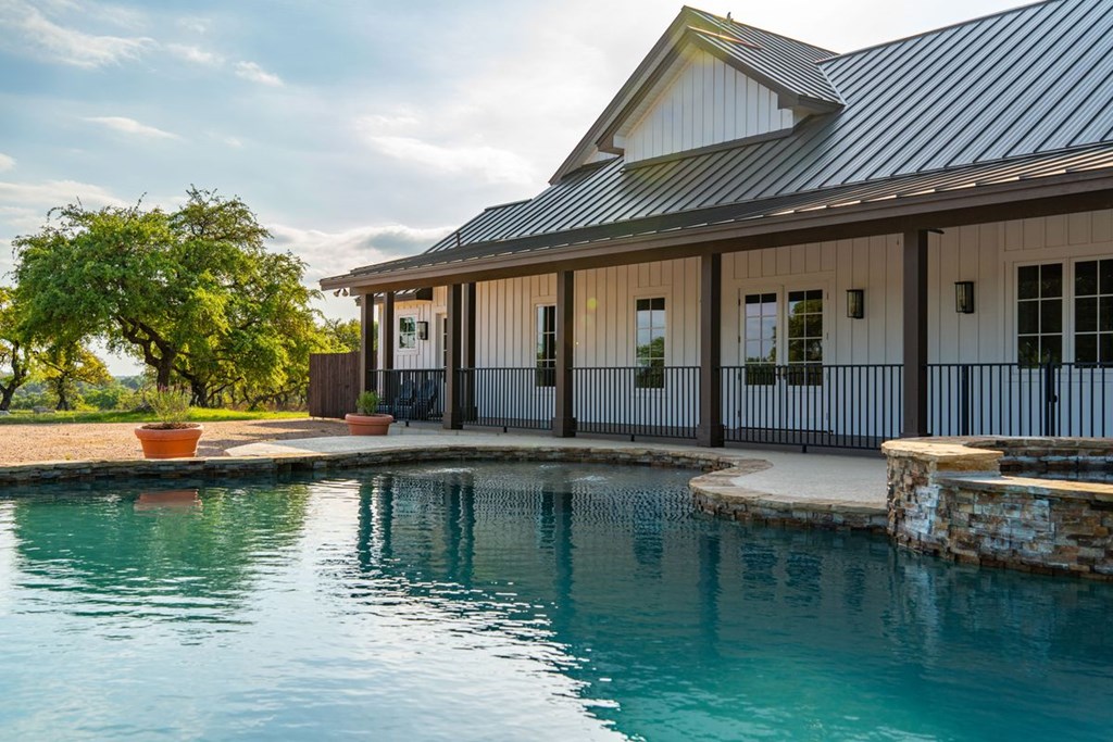 862 Grape Creek Road Fredericksburg, TX 78624 - Photo 15 of 91