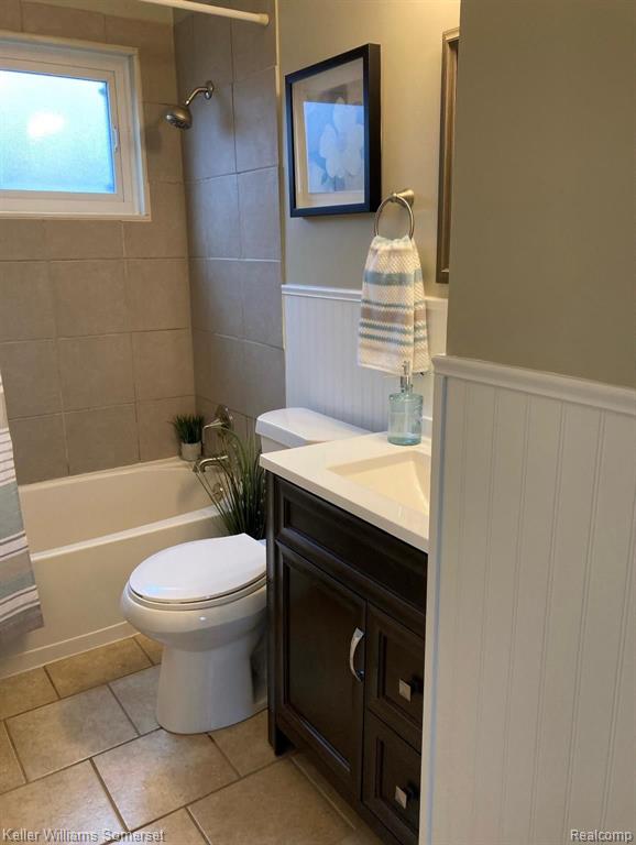 23695 Grabar Square Warren, MI 48089 - Photo 13 of 19