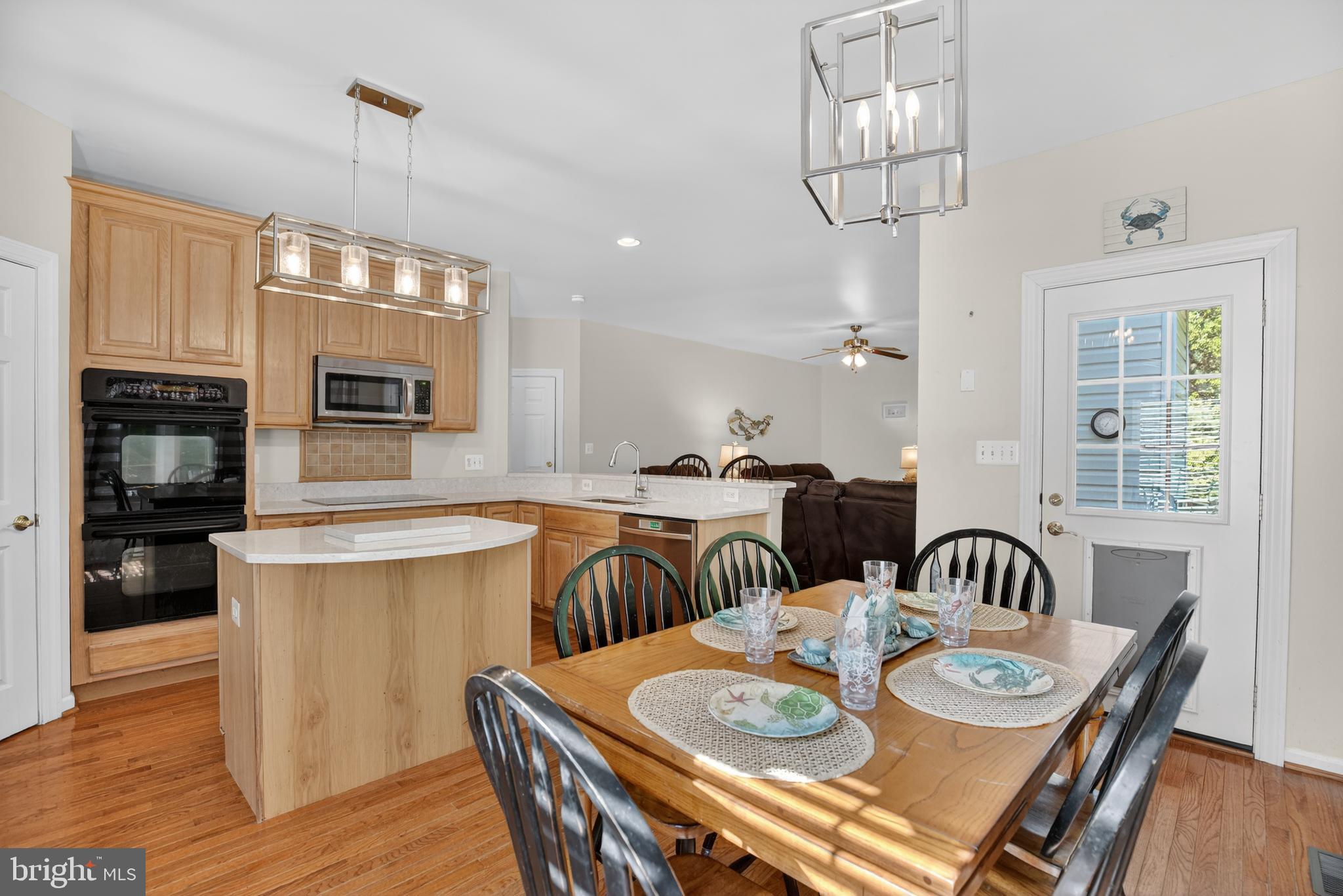 1810 Rudolph Lane Lusby, MD 20657 - Photo 3 of 40 Eat-in kitchen area w/doggie door to deck & yard