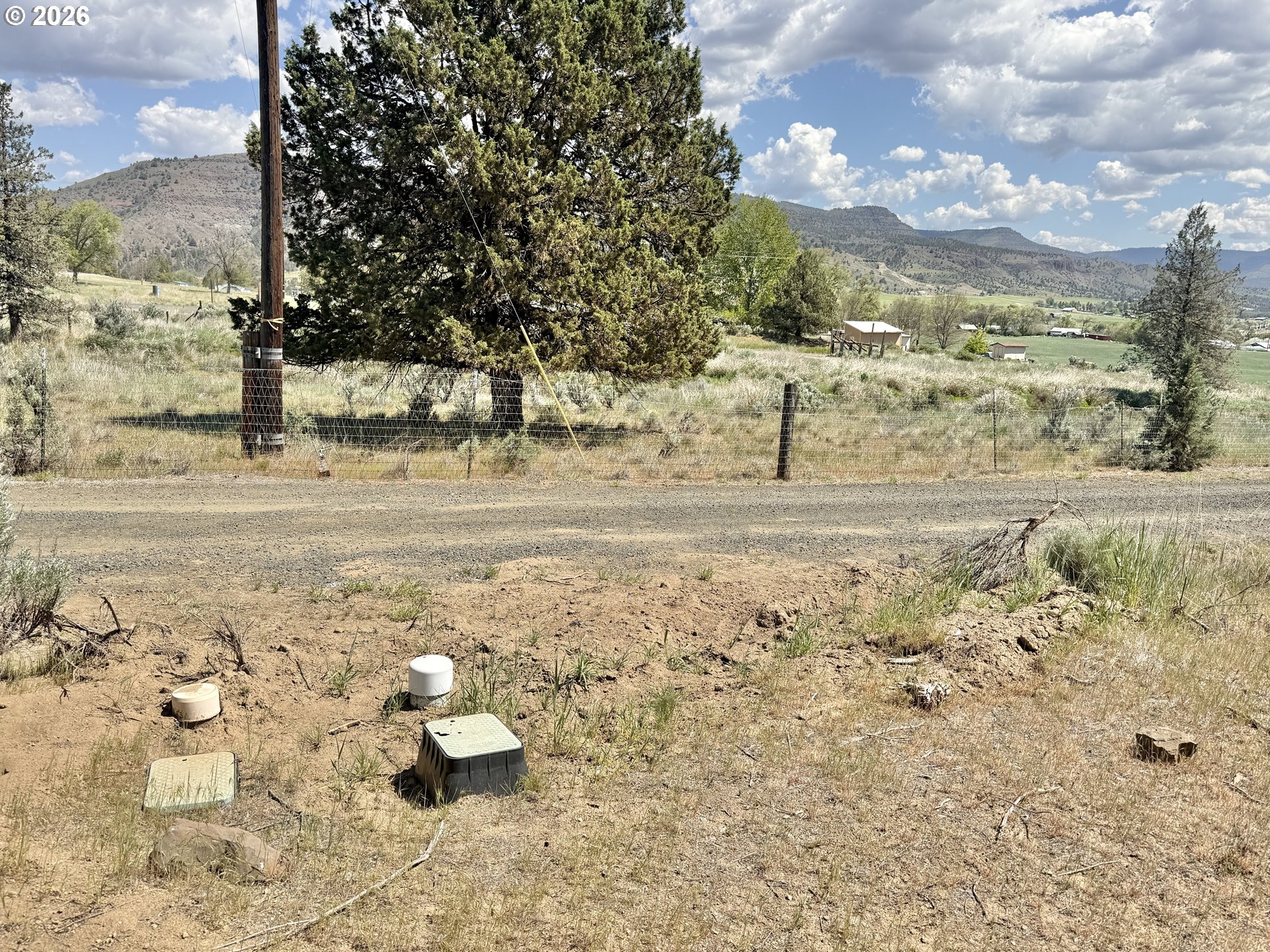 111 Cemetery Road Monument, OR 97864 - Photo 6 of 8