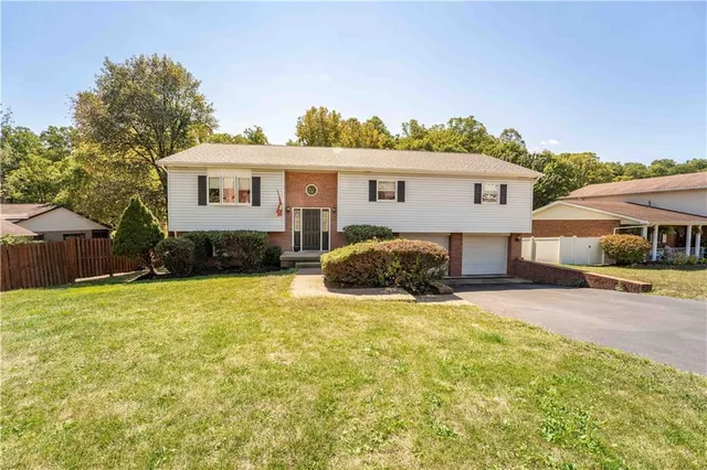 a view of a house with a outdoor space