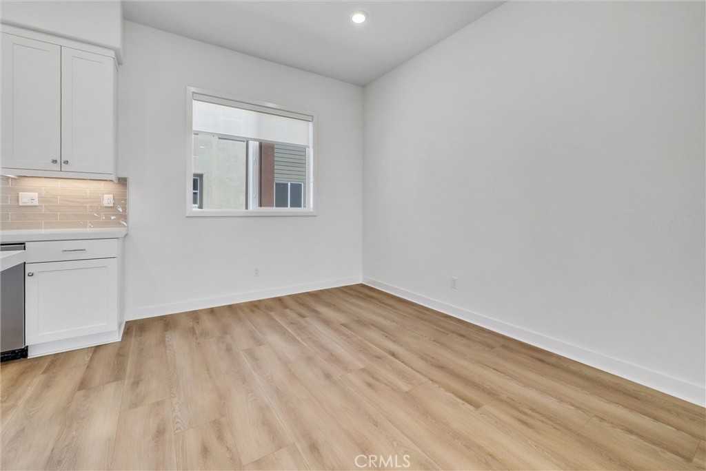 160 Restore Irvine, CA 92618 - Photo 9 of 50