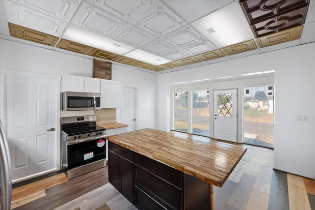 $240,000 | 104 East 4th Street, Sprague, WA 99032