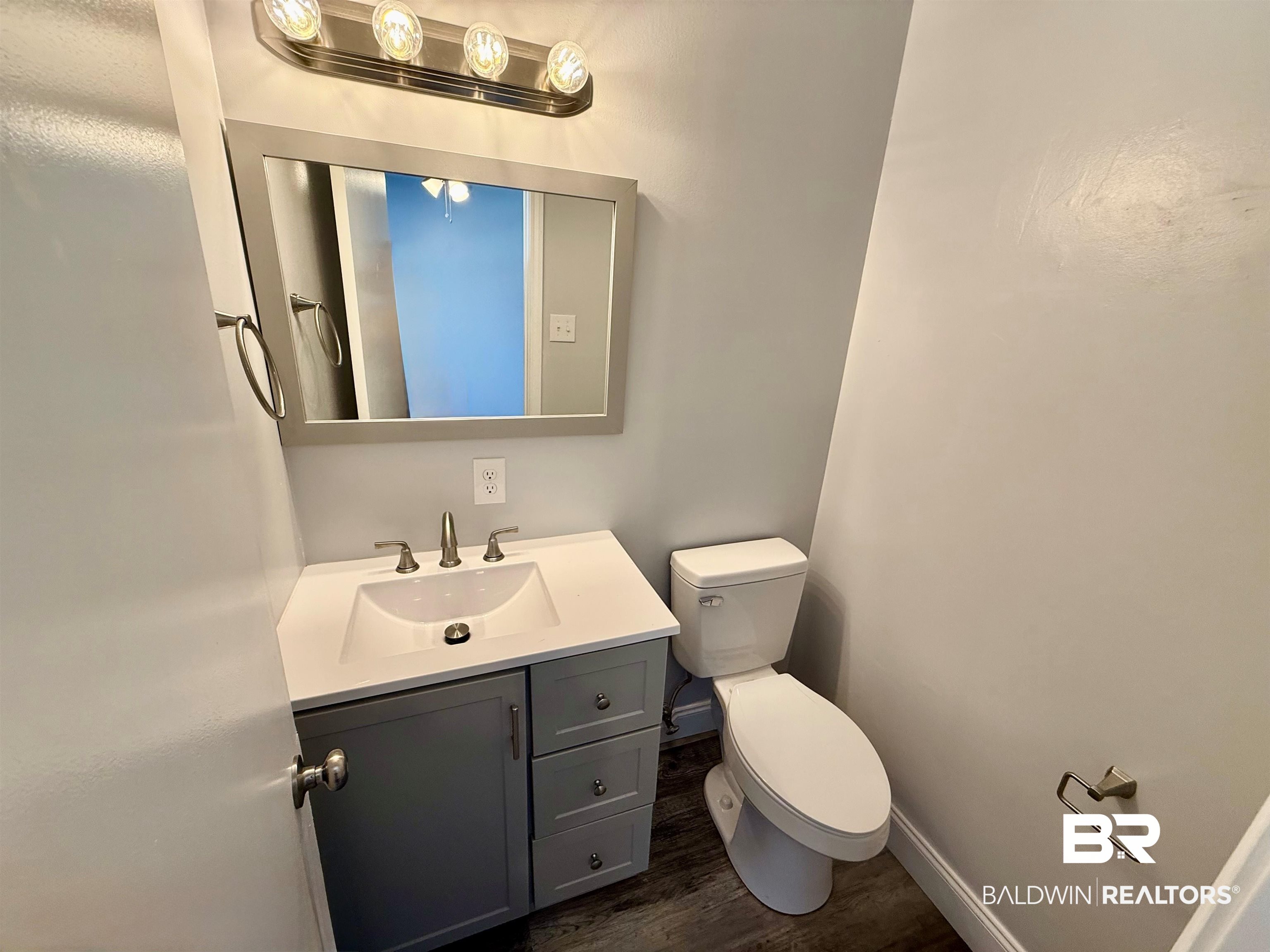 317 Syracuse Street Mobile, AL 36608 - Photo 13 of 27 Half bath on first floor