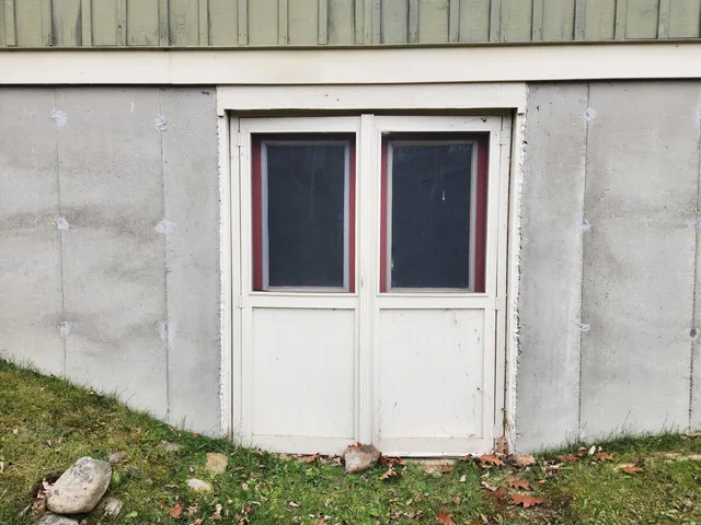 $259,000 | 562 Veterans Highway, Brooks, ME 04921