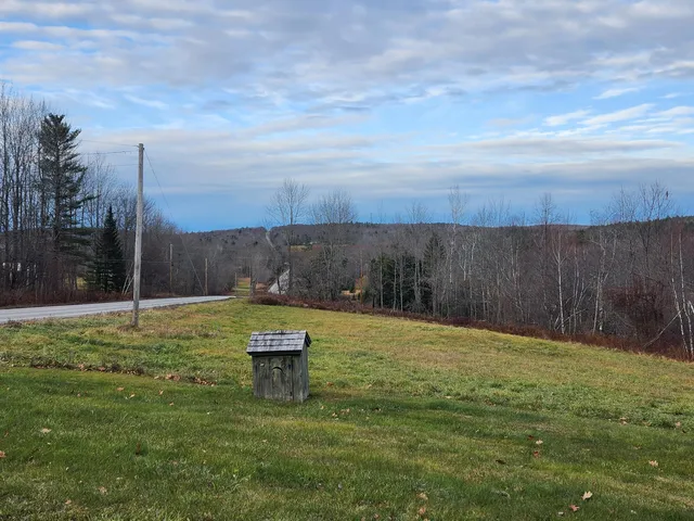 $259,000 | 562 Veterans Highway, Brooks, ME 04921