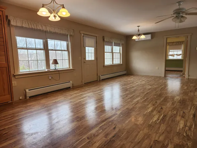 $259,000 | 562 Veterans Highway, Brooks, ME 04921