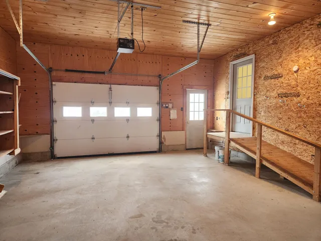 $259,000 | 562 Veterans Highway, Brooks, ME 04921