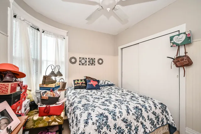 $399,900 | 2350 North Lewis Avenue, Waukegan, IL 60087