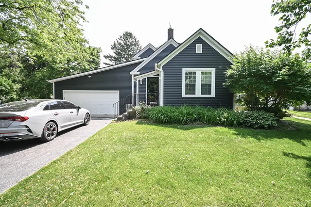 $399,900 | 2350 North Lewis Avenue, Waukegan, IL 60087