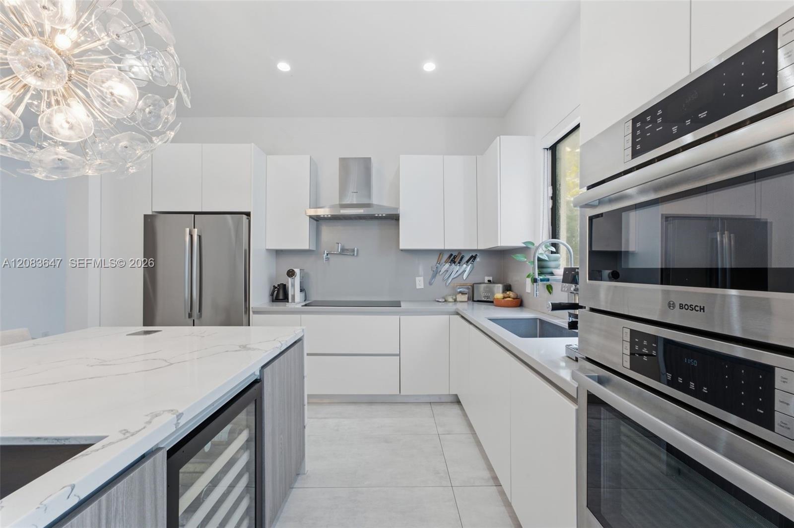 3082 Indiana Street Miami, FL 33133 - Photo 12 of 37 Gallery Image 12
