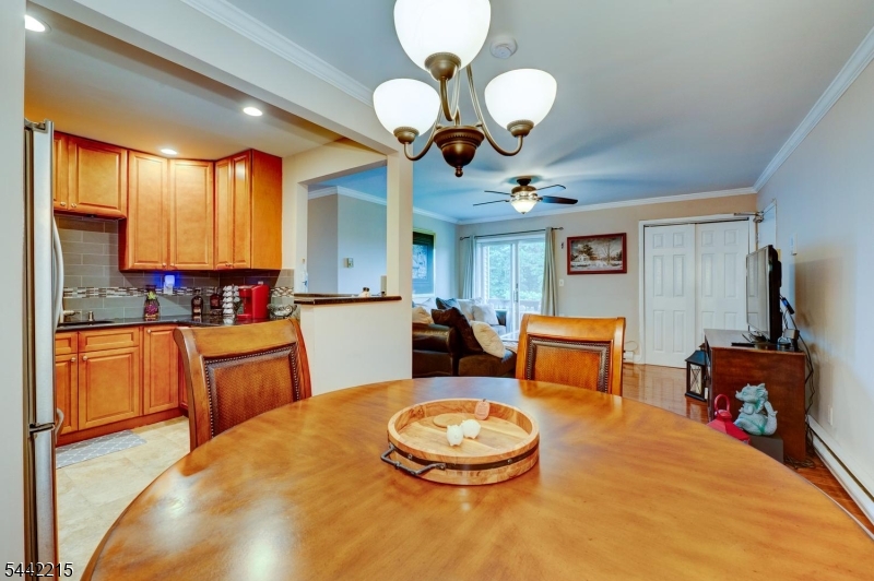 314 Federal Hill Road Pompton Lakes, NJ 07442 - Photo 13 of 29